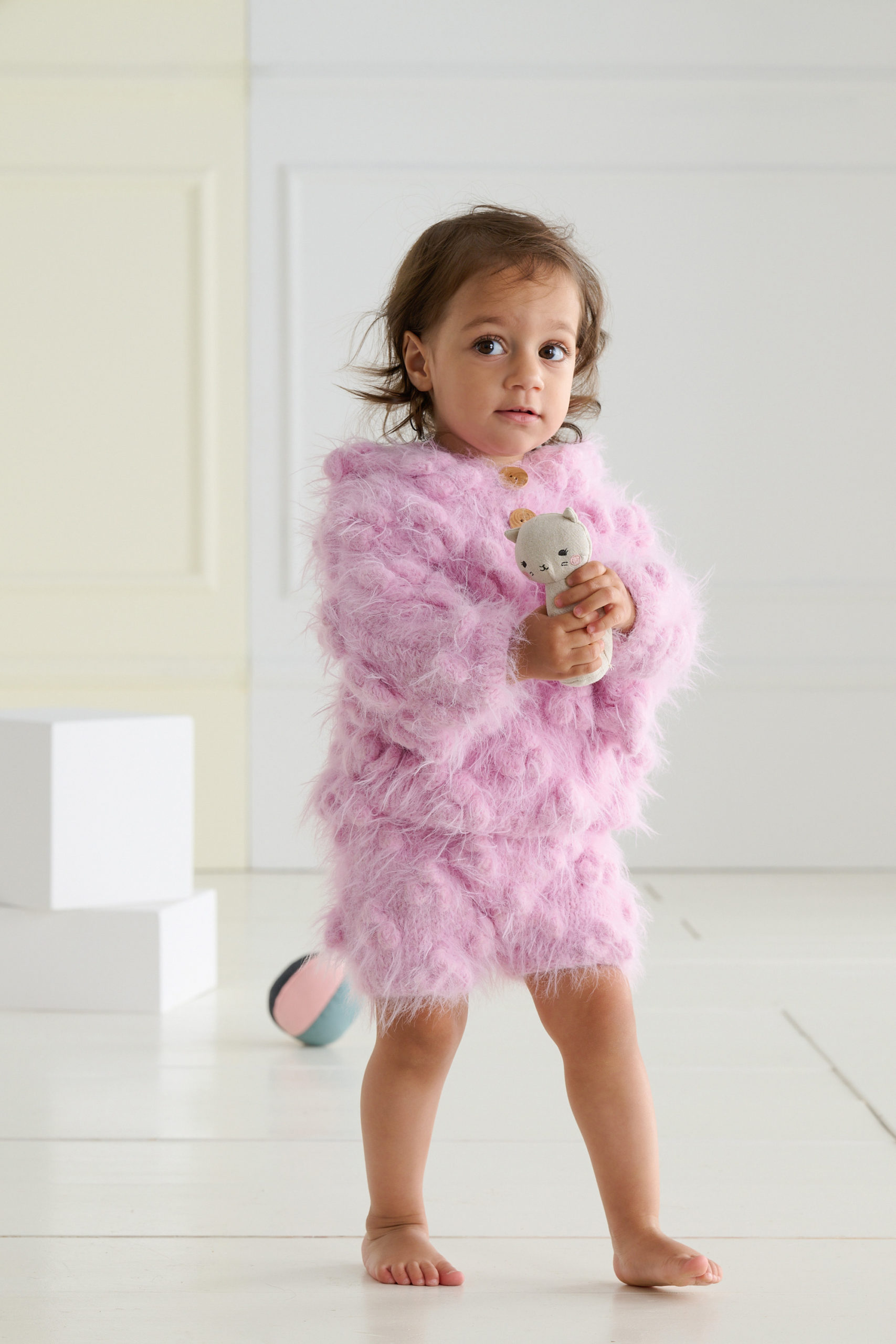 Strickset Hoodie Mit Noppenmuster Aus Basta Von Lana Grossa 1 Strickset Hoodie Mit Noppenmuster Aus Basta Von Lana Grossa