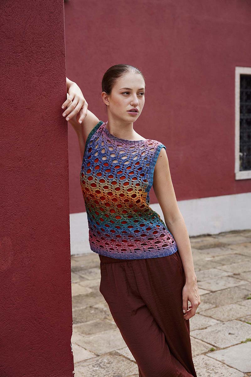 Strickset T-Shirt Gehäkelt Aus Quattro Dégradé Von Lang Yarns 3 Strickset T-Shirt Gehäkelt Aus Quattro Dégradé Von Lang Yarns – Bild 3
