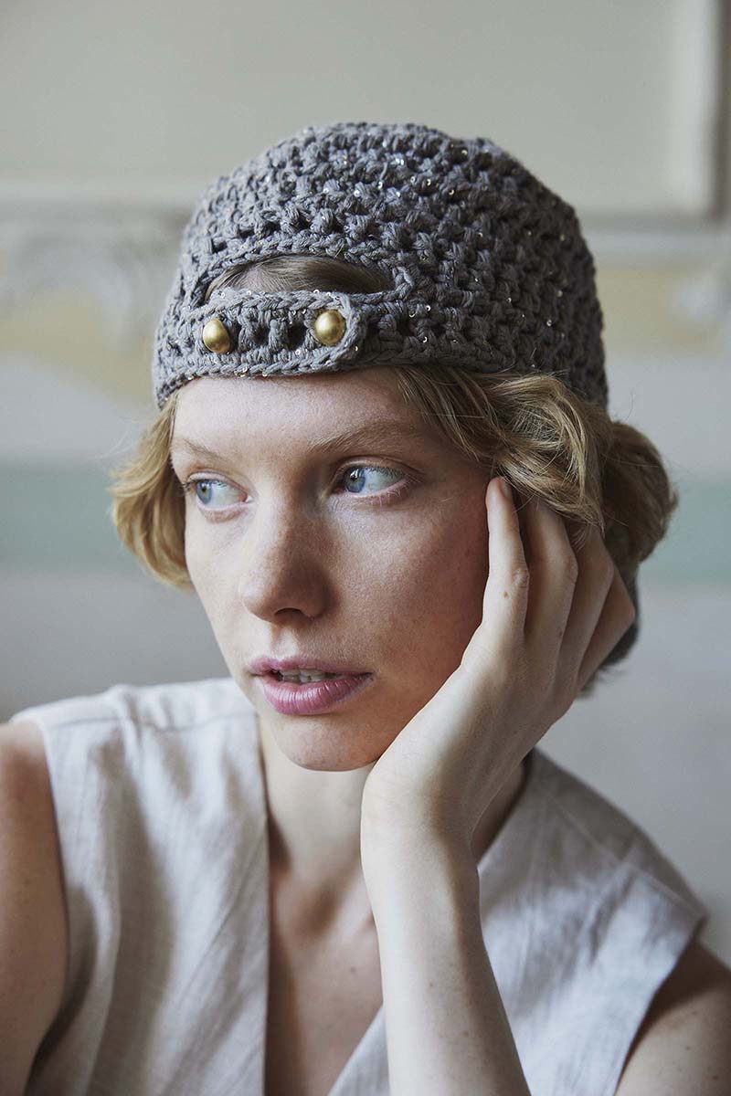 Strickset Mütze Gehäkelt Aus Baby Cotton Und Paillettes Von Lang Yarns 5 Strickset Mütze Gehäkelt Aus Baby Cotton Und Paillettes Von Lang Yarns – Bild 5
