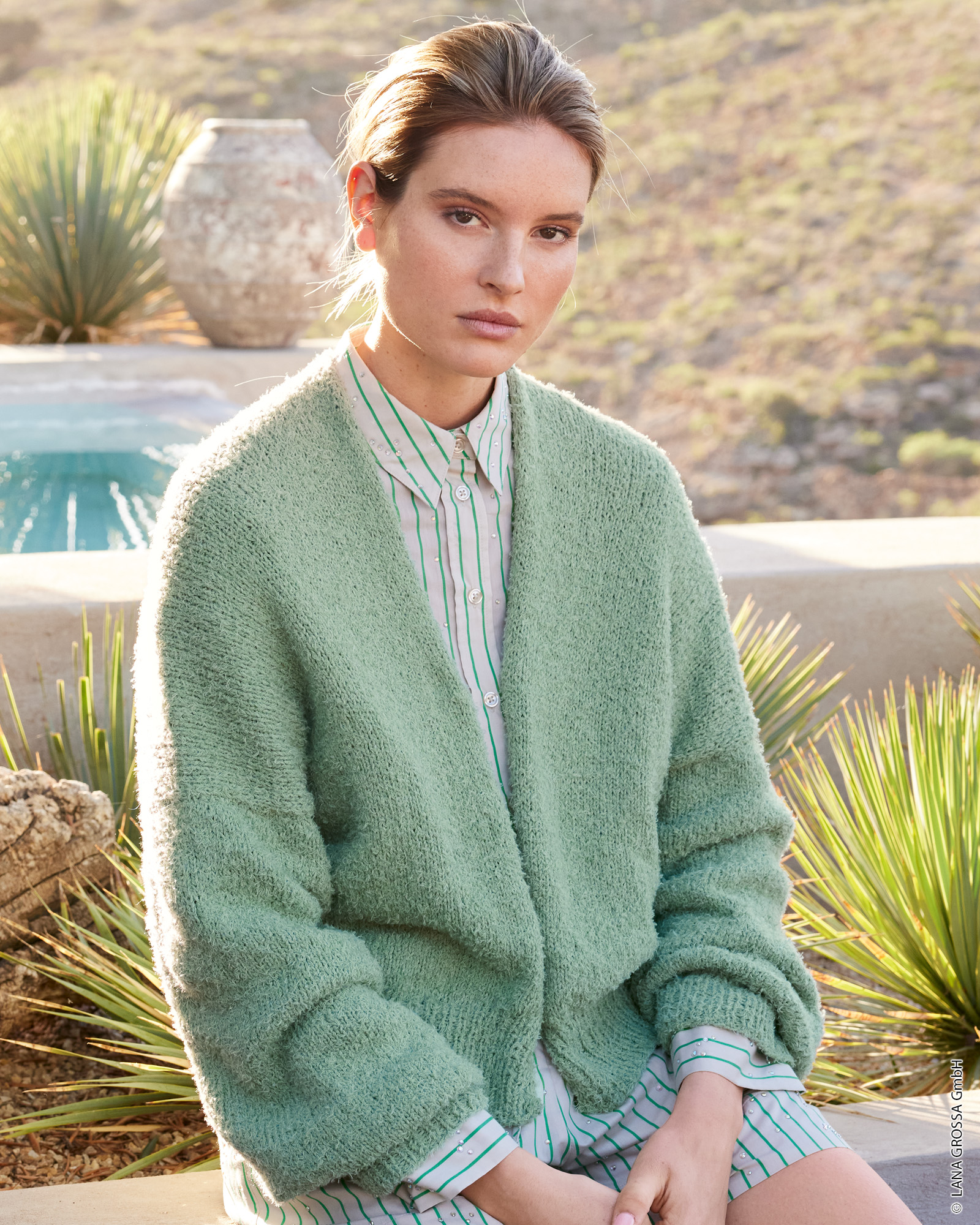 Strickset Top-Down Cardigan Aus Ella Von Lana Grossa 1 Strickset Top-Down Cardigan Aus Ella Von Lana Grossa