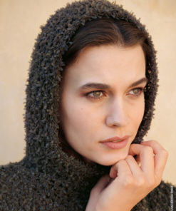 Strickset Hoodieweste Aus Frizzante Von Lana Grossa 5 Strickset Hoodieweste Aus Frizzante Von Lana Grossa – Bild 3