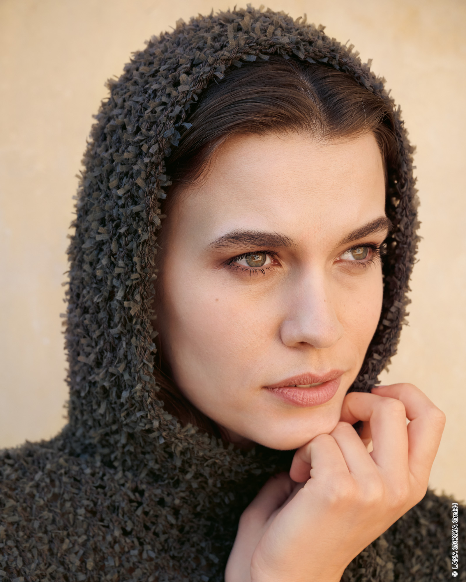 Strickset Hoodieweste Aus Frizzante Von Lana Grossa 3 Strickset Hoodieweste Aus Frizzante Von Lana Grossa – Bild 3