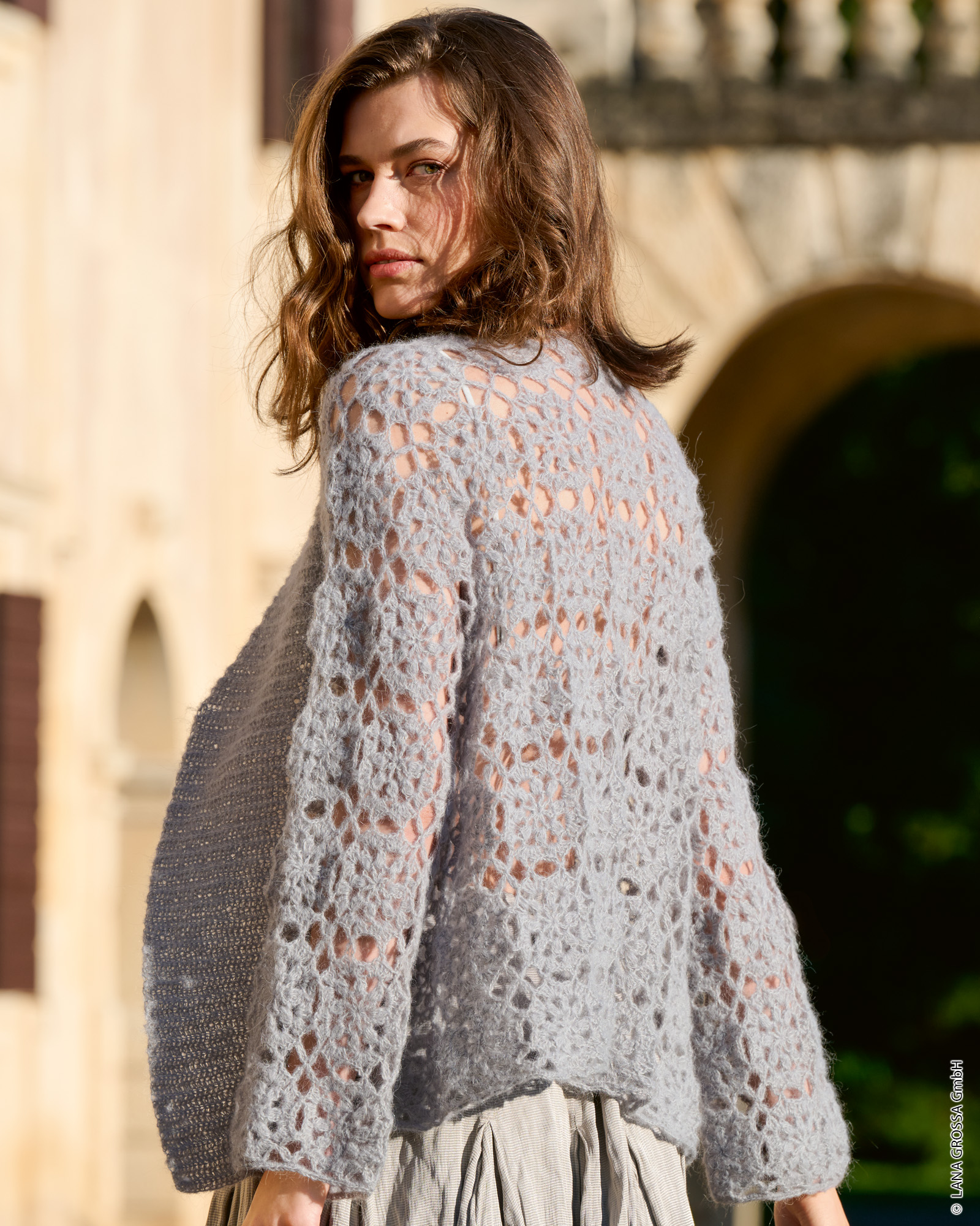 Strickset Granny Jacke Aus Setasuri Von Lana Grossa 1 Strickset Granny Jacke Aus Setasuri Von Lana Grossa