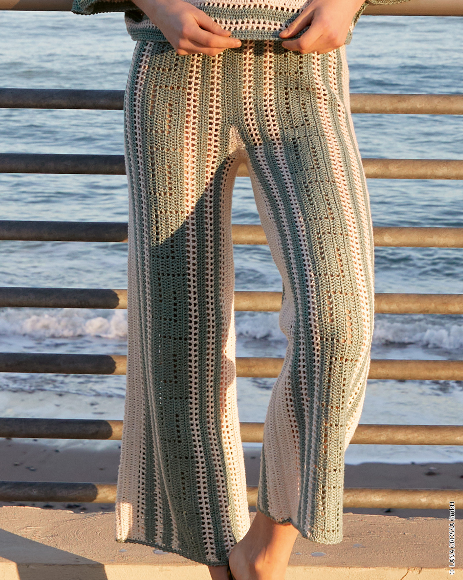 Strickset Hose In Stäbchen Mit Grafischem Muster In Filethäkelei Aus Summer Cashmere Von Lana Grossa 1 Strickset Hose In Stäbchen Mit Grafischem Muster In Filethäkelei Aus Summer Cashmere Von Lana Grossa