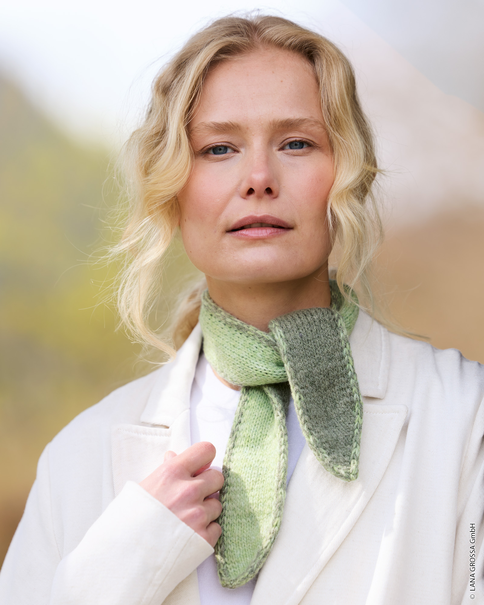 Strickset Halstuch Im Double-Face-Muster Aus Cashmere 16 Fine Von Lana Grossa 1 Strickset Halstuch Im Double-Face-Muster Aus Cashmere 16 Fine Von Lana Grossa