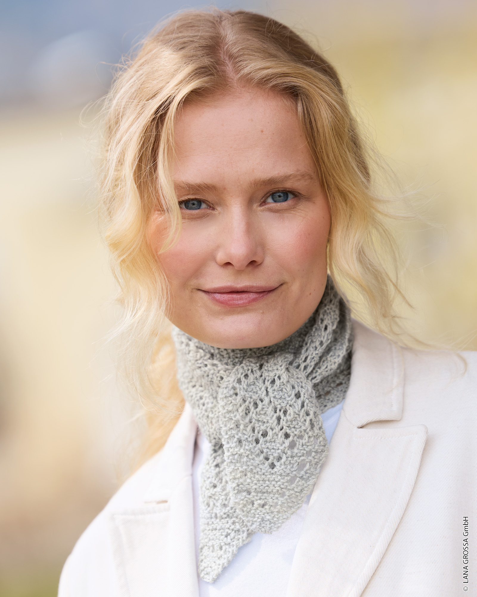 Strickset Schal Im Diamanten-Lochmuster Aus Cool Wool Lace Von Lana Grossa 1 Strickset Schal Im Diamanten-Lochmuster Aus Cool Wool Lace Von Lana Grossa
