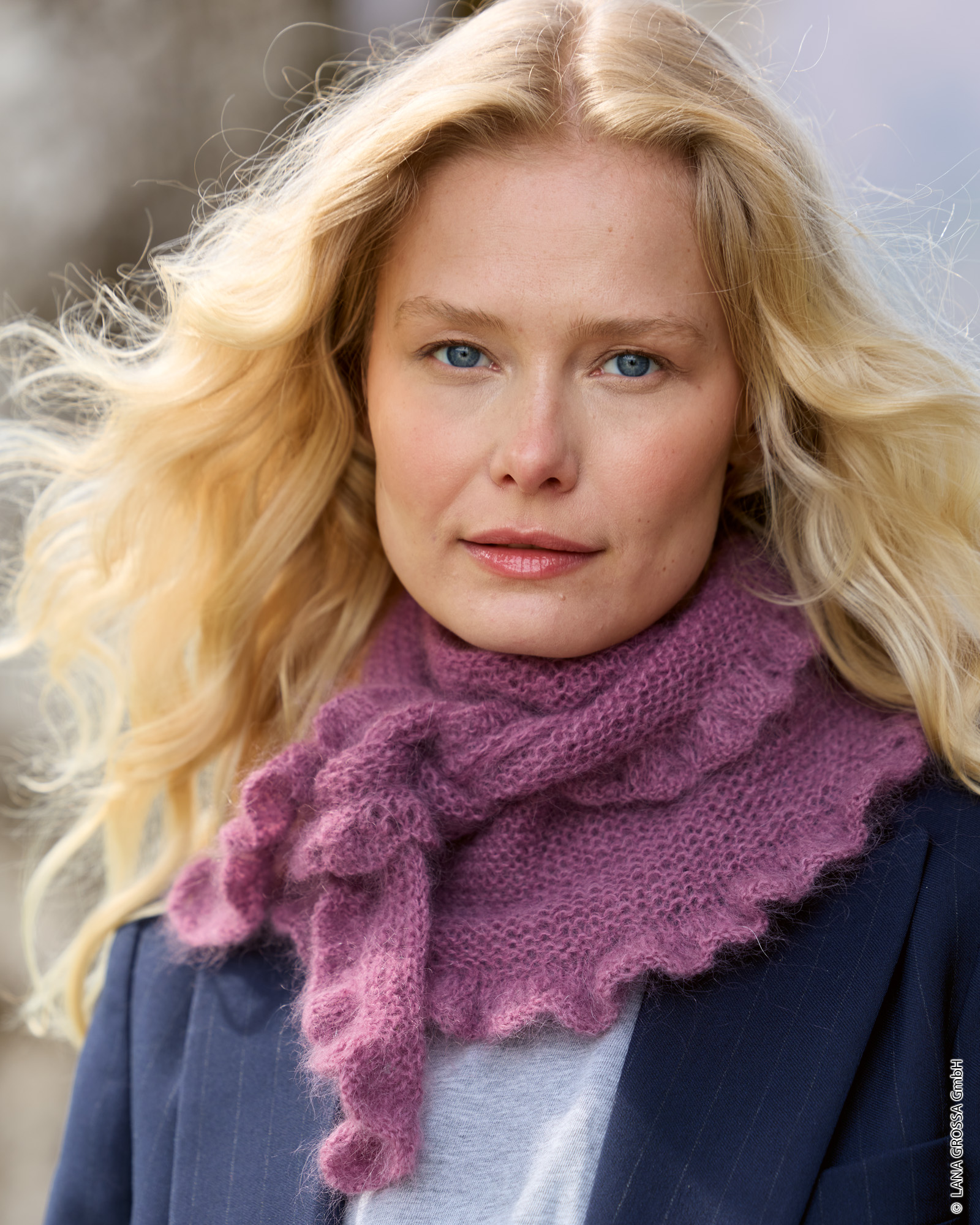 Strickset Halstuch Mit Rüschenmuster Aus Filo Di Gio Von Lana Grossa 1 Strickset Halstuch Mit Rüschenmuster Aus Filo Di Gio Von Lana Grossa