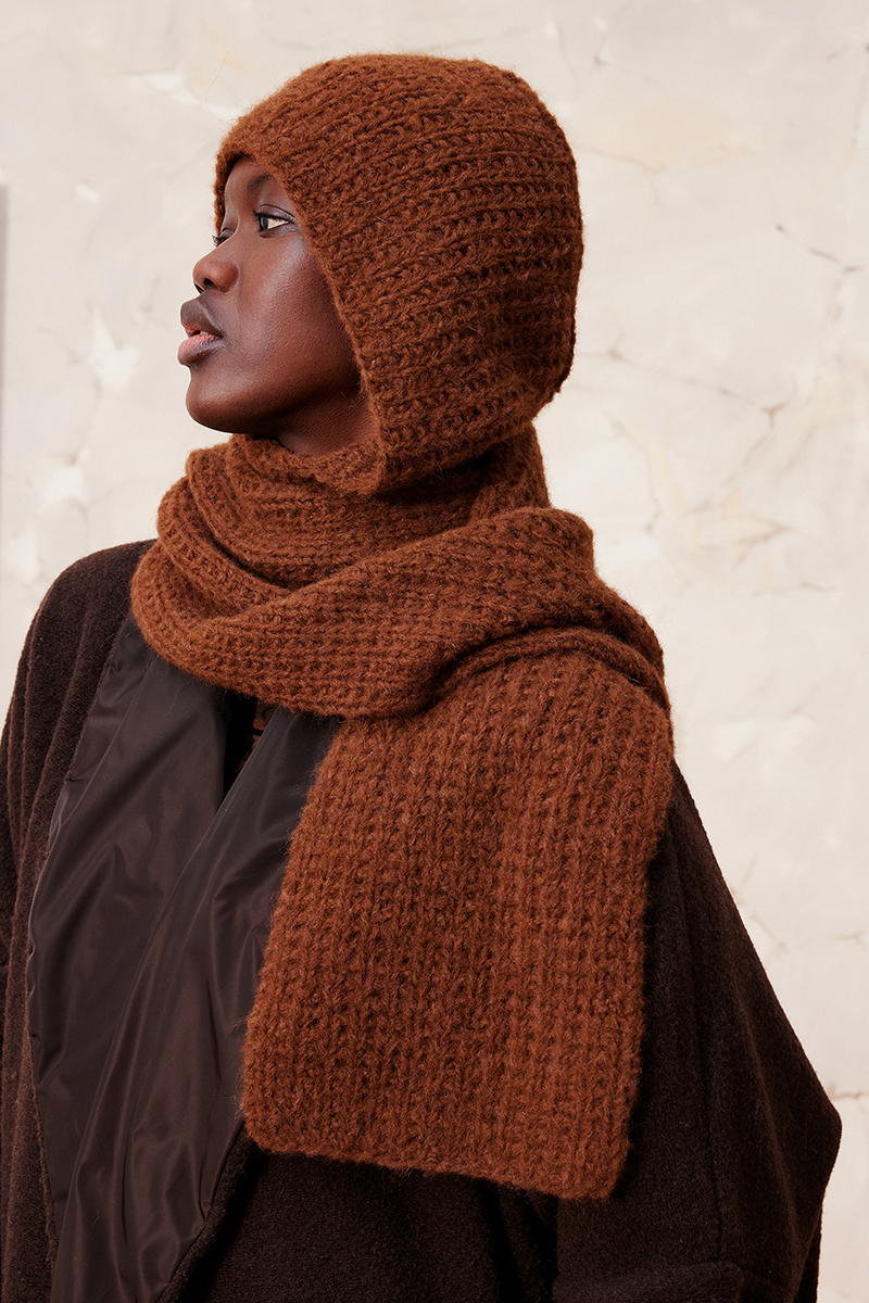 Strickset Schal Mit Kapuze Aus Baby Lama Von Lang Yarns 1 Strickset Schal Mit Kapuze Aus Baby Lama Von Lang Yarns